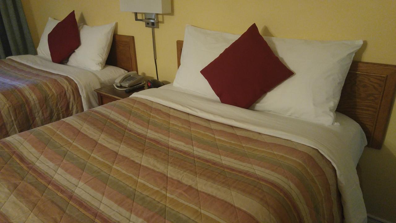 Robber'S Roost Motel New Hazelton Luaran gambar